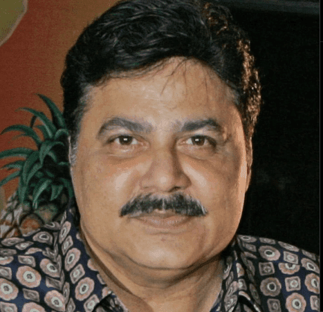Veteran Actor Satish Shah Passes Away at 74 Due to Kidney Failure